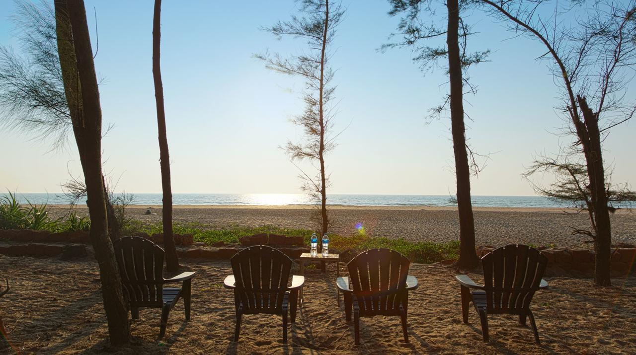 Blue Ocean Sands - On The Beach Kumta Exterior photo