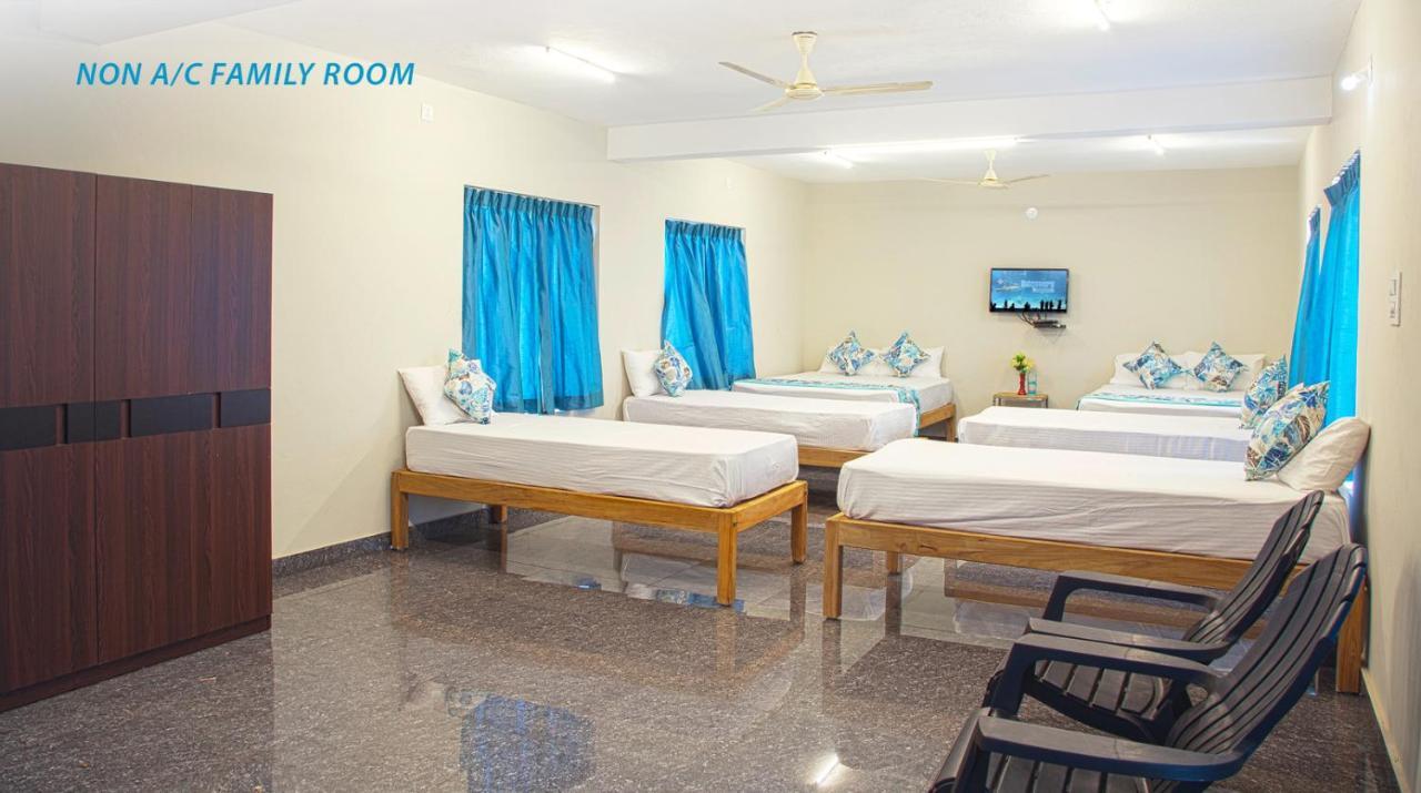 Blue Ocean Sands - On The Beach Kumta Exterior photo